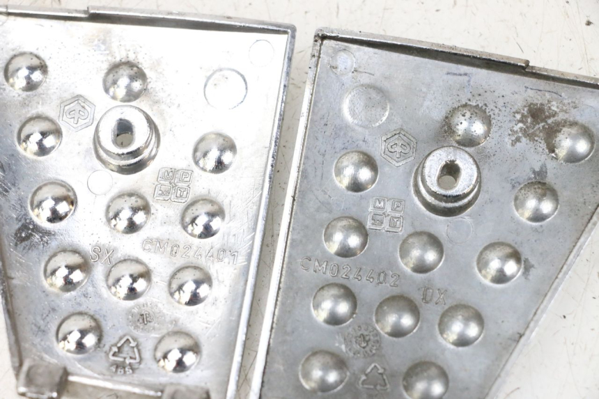 photo de POŁĄCZENIE PODNÓŻKA PIAGGIO X8 125 (2004 - 2007) - Zoom stanu zużycia