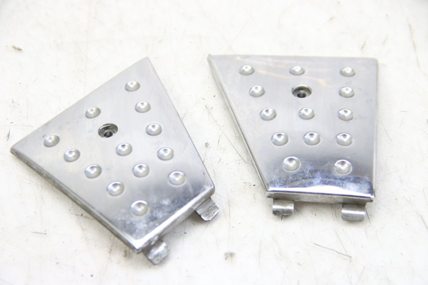 photo de Złącze podnóżka PIAGGIO XEVO - X EVO 125 (2007 - 2017) - Inny kąt widzenia