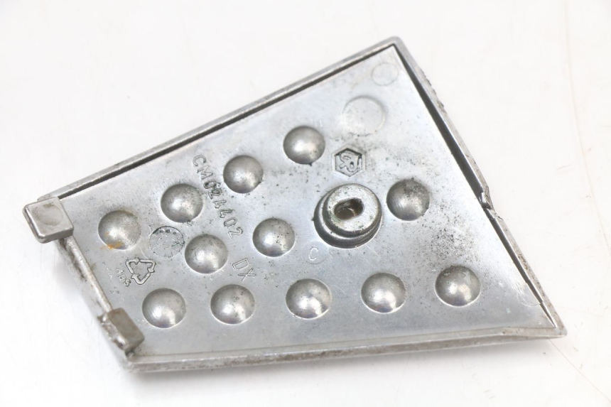 photo de Złącze podnóżka PIAGGIO XEVO - X EVO 125 (2007 - 2017) - Stan powierzchni