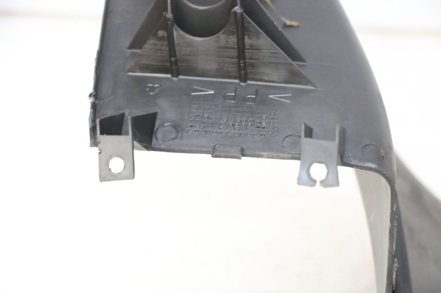 photo de POŁĄCZENIE PODNÓŻKA YAMAHA YP MAJESTY 125 (2007 - 2010) - Punkty mocowania