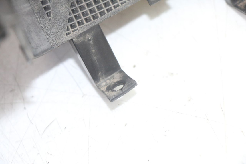 photo de POŁĄCZENIE PODNÓŻKA YAMAHA YP MAJESTY 125 (2002 - 2006) - Widok ogólny