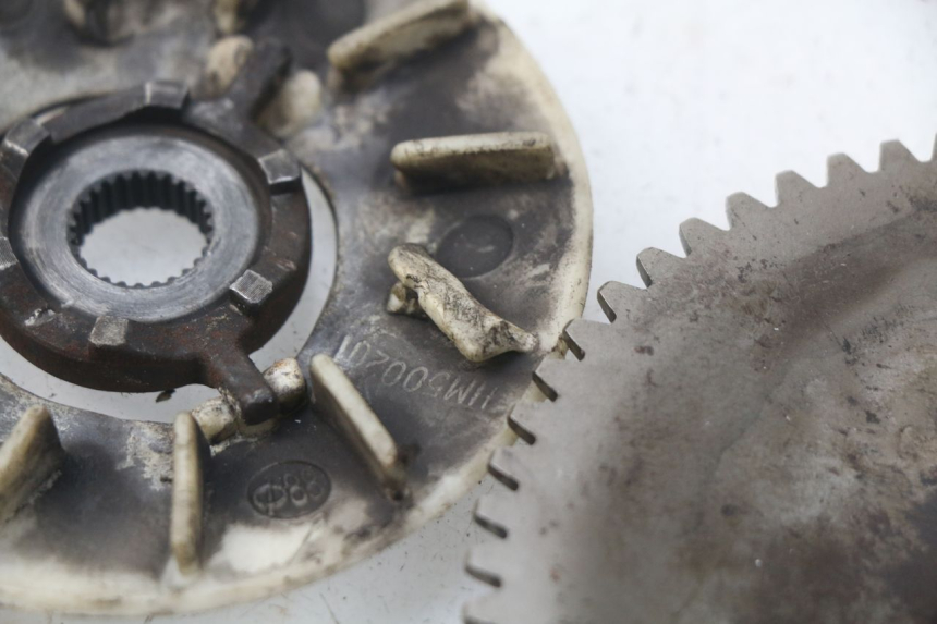 photo de ŁOŻYSKO STAŁE JM MOTORS SC 4T 50 (2018 - 2021) - Zbliżenie techniczne