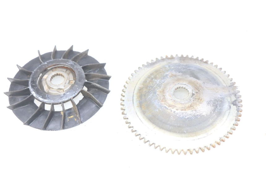 photo de ŁOŻYSKO STAŁE APRILIA SR 2T 50 (2018 - 2022) - Zbliżenie techniczne