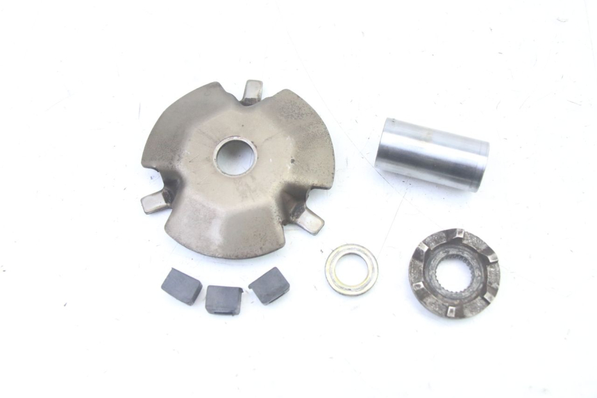 photo de JOUE MOBILE PEUGEOT TWEET 4T 50 (2014 - 2019) - Widok główny