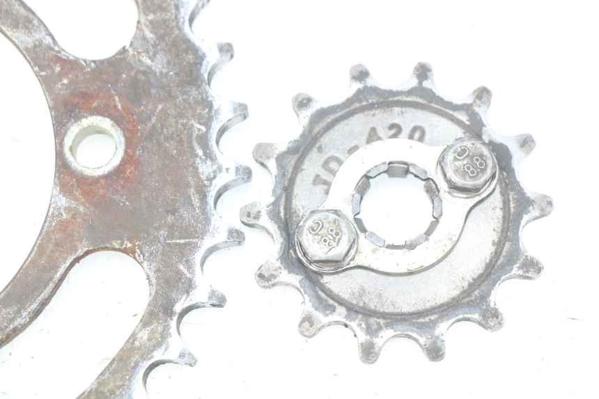 photo de ZESTAW ŁAŃCUCHA LONCIN DIRT BIKE 125 - Inny kąt widzenia