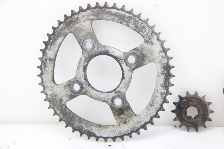 photo de ZESTAW ŁAŃCUCHA YAMAHA SR 125 (1982 - 2003) - Zoom stanu zużycia