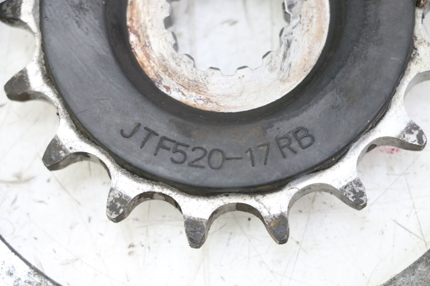 photo de ZESTAW ŁAŃCUCHA SUZUKI GSR 750 (2011 - 2017) - Szczegół części