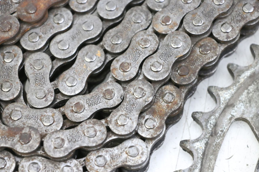 photo de ZESTAW ŁAŃCUCHA SUZUKI GSR 750 (2011 - 2017) - Punkty mocowania