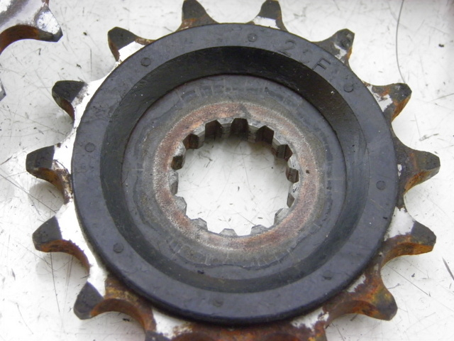 photo de ZESTAW ŁAŃCUCHA SUZUKI GSX F GSXF 650 (2007 - 2015) - Zoom stanu zużycia