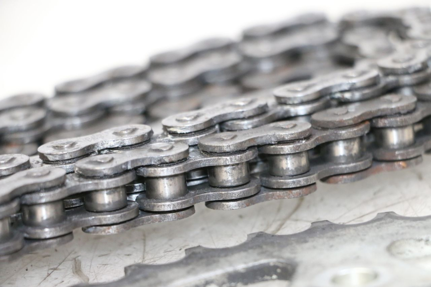 photo de ZESTAW ŁAŃCUCHA YAMAHA XJ6 ABS 600 (2008 - 2016) - Zbliżenie techniczne