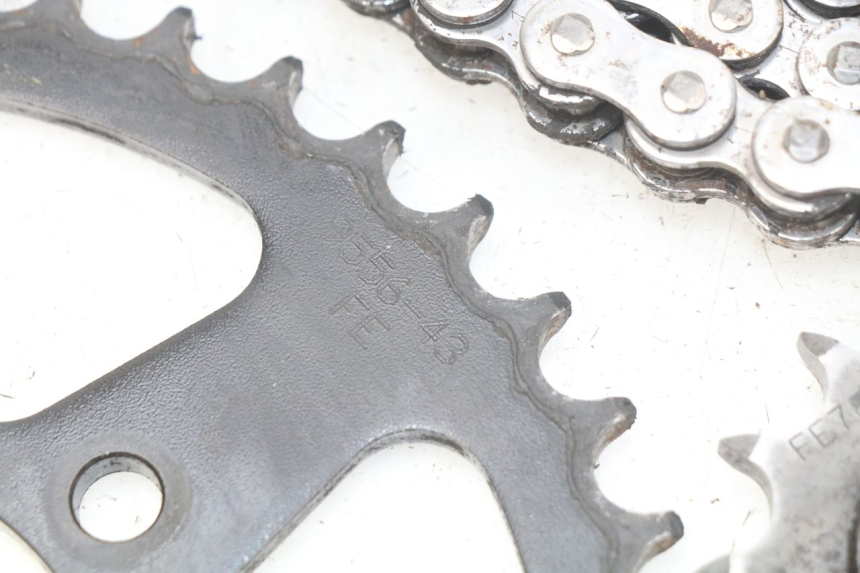 photo de ZESTAW ŁAŃCUCHA KAWASAKI Z S 750 (2003 - 2006) - Zoom stanu zużycia