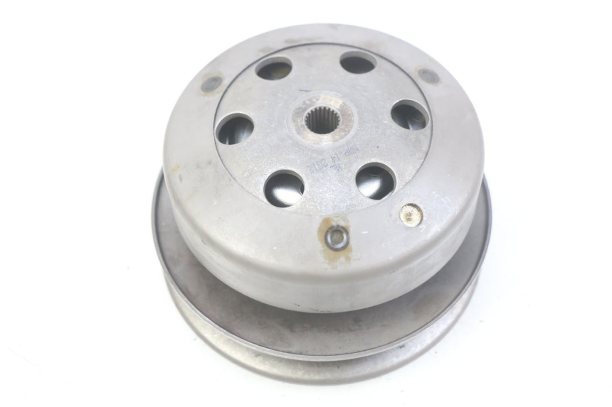 photo de ZESTAW SPRZĘGŁA I WARIATORA PIAGGIO VESPA LX 2T 50 (2005 - 2013) - Zbliżenie komponentów