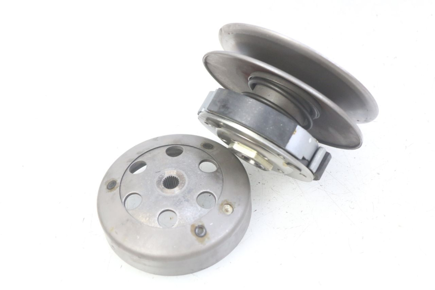 photo de ZESTAW SPRZĘGŁA I WARIATORA PIAGGIO VESPA LX 2T 50 (2005 - 2013) - Oznaczenia i referencje