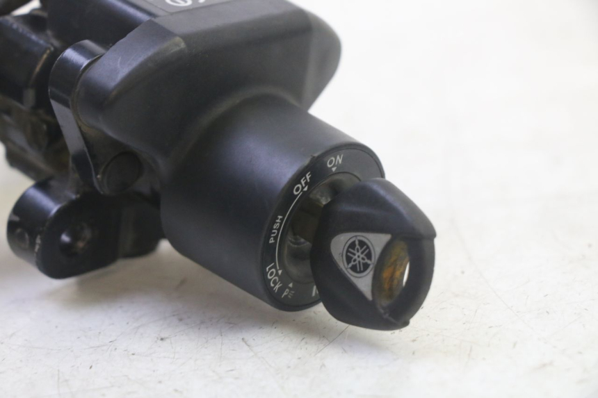 photo de ZESTAW ZAMKA, KLUCZYKA, CDI, STACYJKI NEIMAN YAMAHA FZ6 N FAZER 600 (2004 - 2006) - Widok ogólny