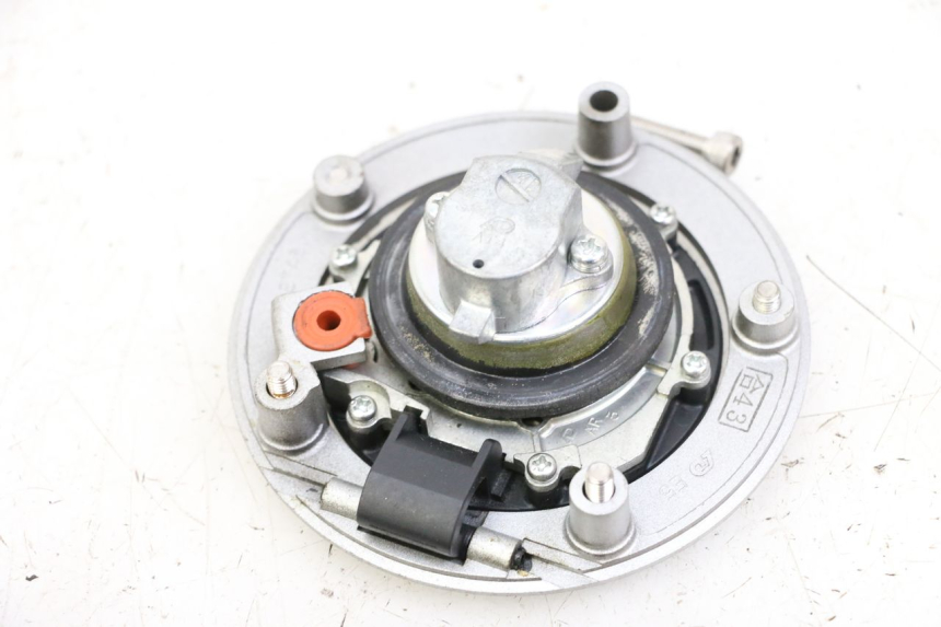 photo de ZESTAW ZAMKA, KLUCZYKA, CDI, STACYJKI NEIMAN SUZUKI GSR 750 (2011 - 2017) - Kontrola wizualna