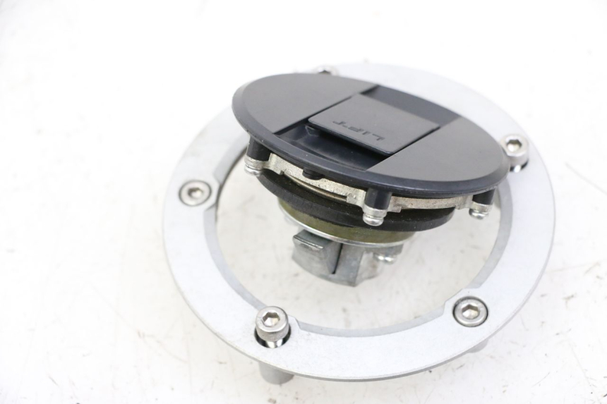 photo de ZESTAW ZAMKA, KLUCZYKA, CDI, STACYJKI NEIMAN SUZUKI GSR 750 (2011 - 2017) - Alternatywny kąt