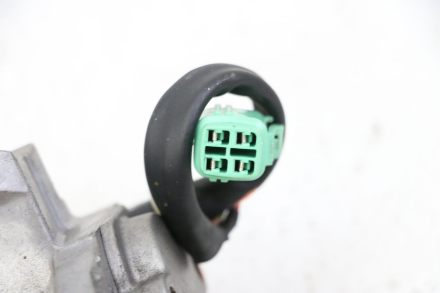 photo de ZESTAW ZAMKA, KLUCZYKA, CDI, STACYJKI NEIMAN SUZUKI GSR 750 (2011 - 2017) - Zoom stanu zużycia