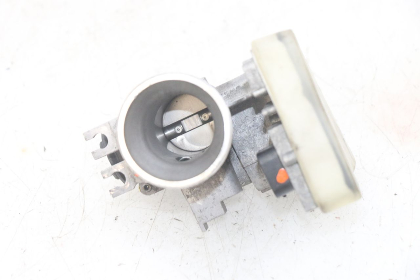 photo de ZESTAW ZAMKA, KLUCZYKA, CDI, STACYJKI NEIMAN PIAGGIO MP3 HPE 300 (2019 - 2026) - Część sprawdzona