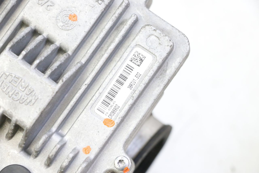 photo de ZESTAW ZAMKA, KLUCZYKA, CDI, STACYJKI NEIMAN PIAGGIO MP3 500 (2014 - 2017) - Zoom stanu zużycia