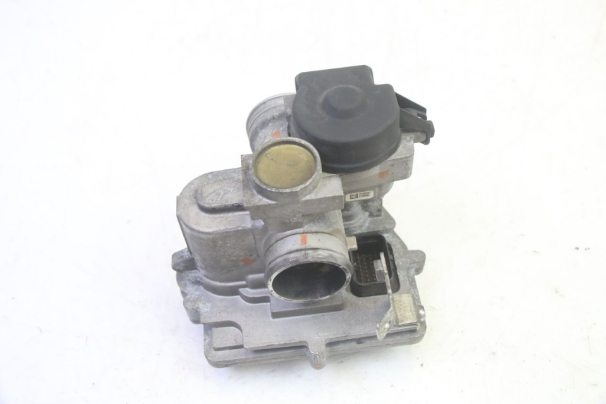 photo de ZESTAW ZAMKA, KLUCZA, CDI, STACYJKI NEIMAN PIAGGIO MP3 500 (2016 - 2018) - Oznaczenia i referencje