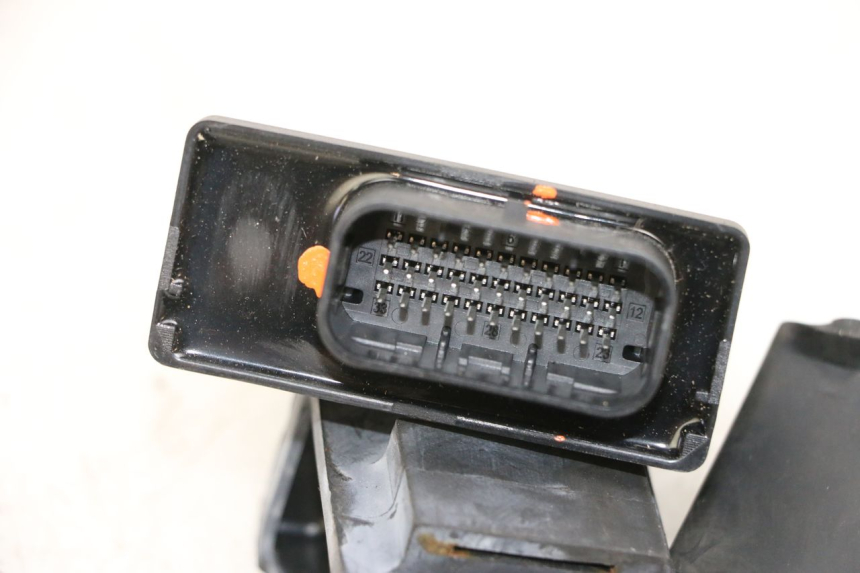 photo de ZESTAW ZAMKA, KLUCZYKA, CDI, STACYJKI NEIMAN YAMAHA NEO'S CORE 1 (2022 - 2026) - Szczegóły charakterystyczne