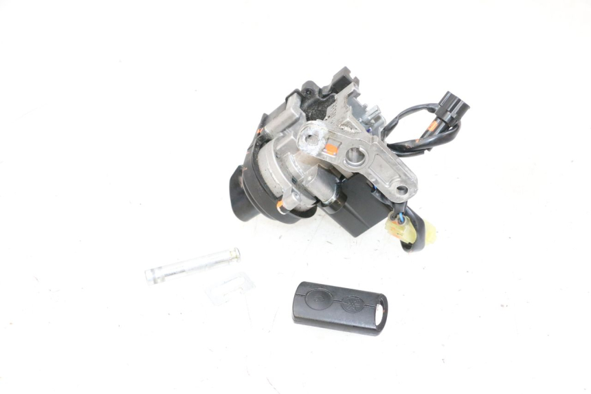 photo de ZESTAW ZAMKA, KLUCZYKA, CDI, STACYJKI NEIMAN YAMAHA NEO'S CORE 1 (2022 - 2026) - Inny kąt widzenia