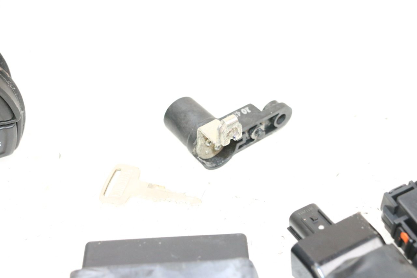 photo de ZESTAW ZAMKA, KLUCZYKA, CDI, STACYJKI NEIMAN YAMAHA NEO'S CORE 1 (2022 - 2026) - Część sprawdzona