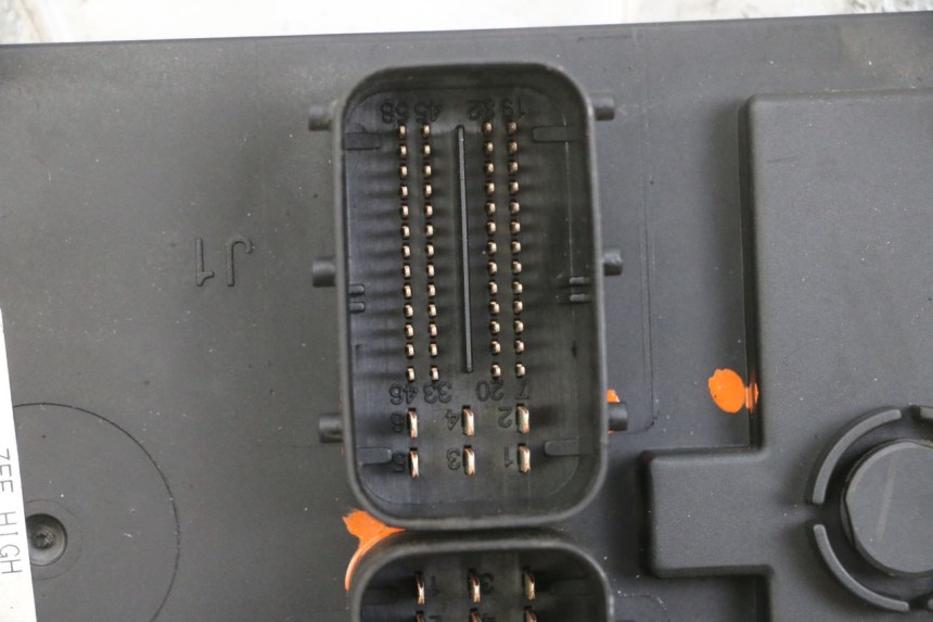 photo de ZESTAW ZAMKA, KLUCZYKA, CDI, STACYJKI NEIMAN BMW R RT ABS 1200 (2010 - 2014) - Widok profilu