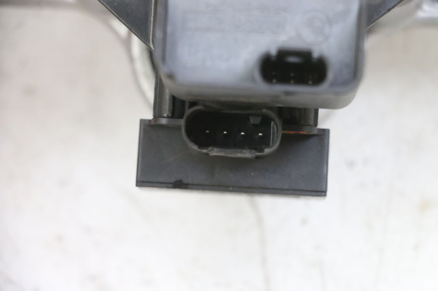 photo de ZESTAW ZAMKA, KLUCZYKA, CDI, STACYJKI NEIMAN BMW R RT ABS 1200 (2010 - 2014) - Zoom stanu zużycia