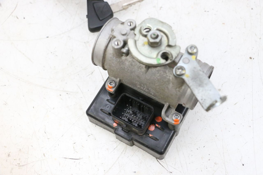 photo de ZESTAW ZAMKA, KLUCZYKA, CDI, STACYJKI NEIMAN PEUGEOT SATELIS 125 (2013 - 2018) - Część sprawdzona