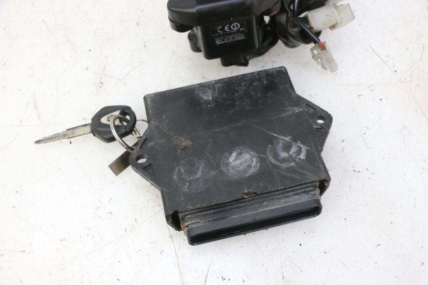 photo de ZESTAW ZAMKA, KLUCZYKA, CDI, STACYJKI NEIMAN YAMAHA TDM ABS 900 (2002 - 2014) - Szczegół części