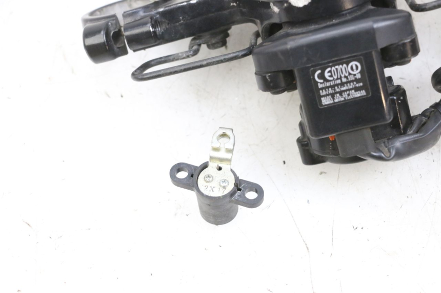 photo de ZESTAW ZAMKA, KLUCZYKA, CDI, STACYJKI NEIMAN YAMAHA TDM ABS 900 (2002 - 2014) - Oznaczenia i referencje