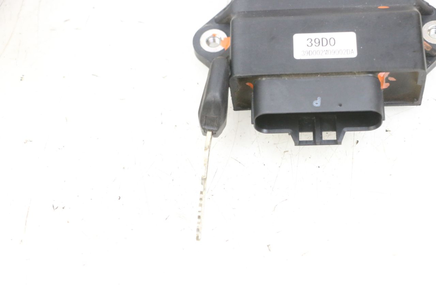 photo de ZESTAW ZAMKA, KLUCZYKA, CDI, STACYJKI NEIMAN YAMAHA X-MAX XMAX 125 (2010 - 2013) - Oznaczenia i referencje