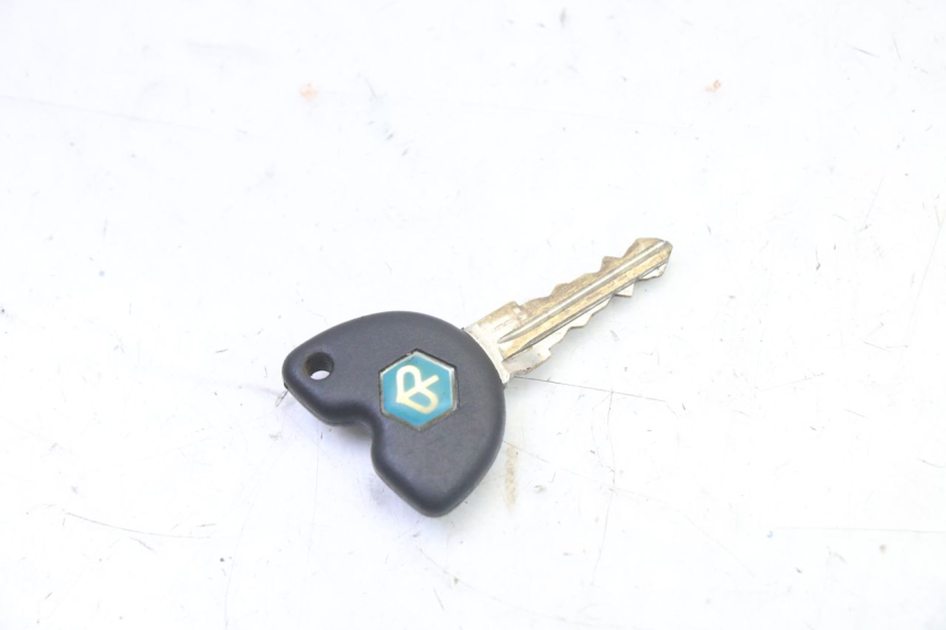 photo de ZESTAW ZAMKA, KLUCZYKA, CDI, STACYJKI NEIMAN PIAGGIO X9 EVOLUTION 125 (2003 - 2007) - Część sprawdzona