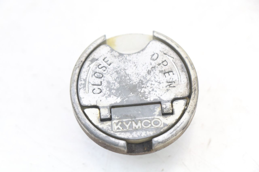 photo de ZESTAW ZAMKA I KLUCZYKA STACYJKI KYMCO AGILITY 4T 50 (2005 - 2018) - Stan powierzchni
