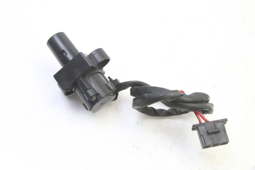 photo de ZESTAW ZAMKA I KLUCZYKA NEIMAN HONDA CBR RR FIREBLADE 900 (1992 - 1994) - Punkty mocowania