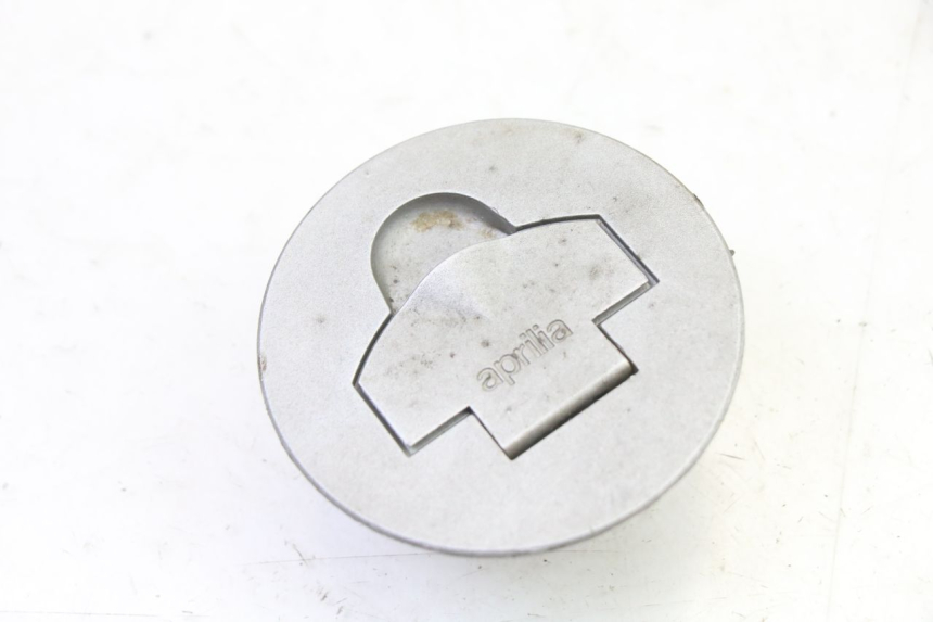 photo de ZESTAW ZAMKA I KLUCZYKA NEIMAN APRILIA CLASSIC 125 (1995 - 2001) - Stan powierzchni