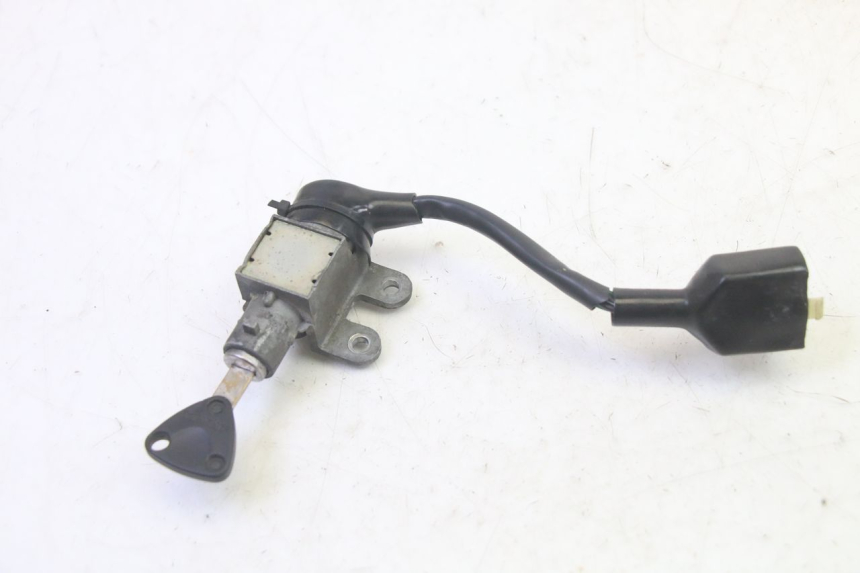 photo de ZESTAW ZAMKA I KLUCZYKA NEIMAN LONGJIA DIGITA 4T 50 (2019 - 2022) - Zbliżenie techniczne