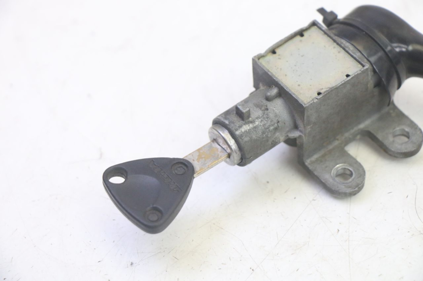 photo de ZESTAW ZAMKA I KLUCZYKA NEIMAN LONGJIA DIGITA 4T 50 (2019 - 2022) - Widok ogólny