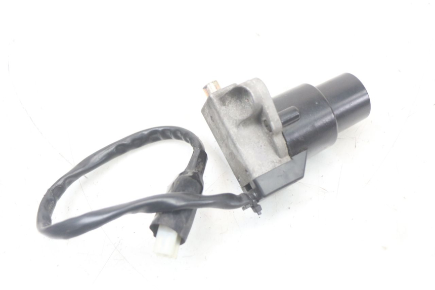 photo de ZESTAW ZAMKA I KLUCZYKA NEIMAN EBROH BRAVO GLE 1 (2020 - 2024) - Zbliżenie techniczne