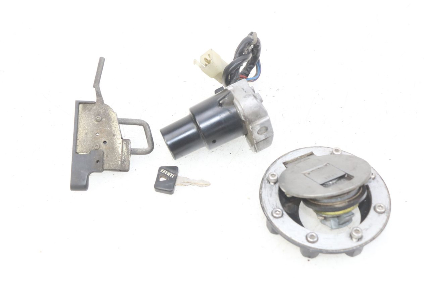 photo de ZESTAW ZAMKA I KLUCZYKA NEIMAN YAMAHA FJ 3CX 1200 (1986 - 1996) - Część sprawdzona