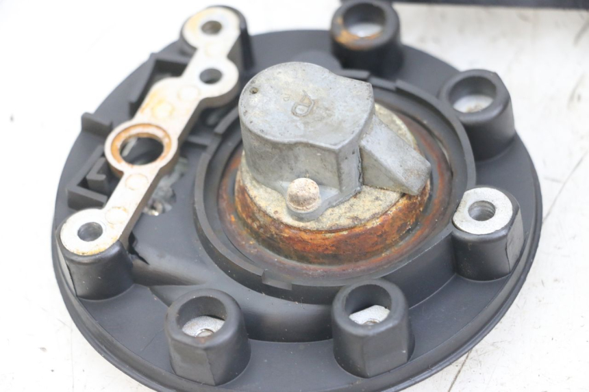 photo de ZESTAW ZAMKA I KLUCZYKA NEIMAN YAMAHA FJ 3CX 1200 (1986 - 1996) - Punkty mocowania