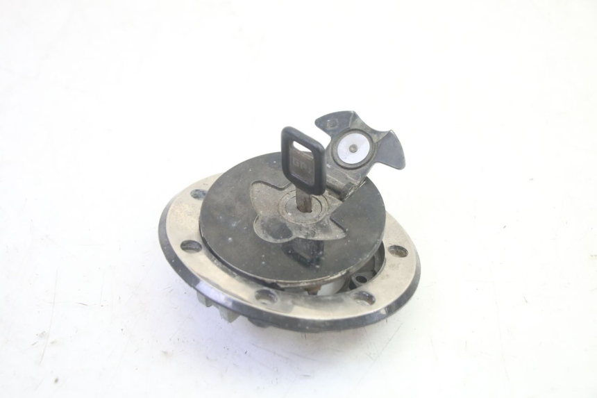 photo de ZESTAW ZAMKA I KLUCZYKA NEIMAN KAWASAKI GPZ RX 1000 (1986 - 1988) - Widok produktu