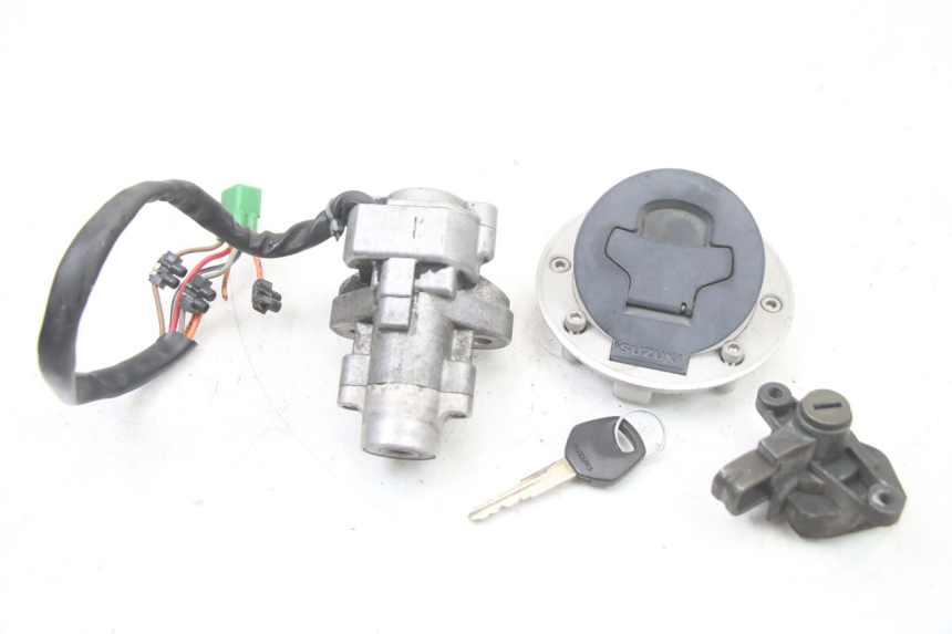 photo de ZESTAW ZAMKA I KLUCZYKA STACYJKI SUZUKI GSF S BANDIT 600 (2000 - 2004) - Widok główny