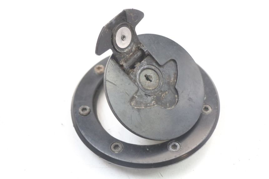 photo de ZESTAW ZAMKA I KLUCZYKA NEIMAN KAWASAKI GTR 1000 (1994 - 2004) - Stan powierzchni