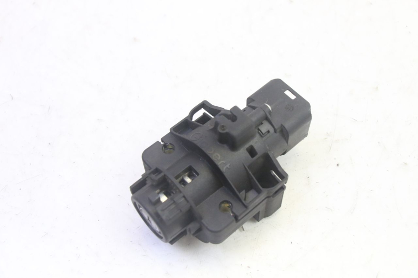 photo de ZESTAW ZAMKA I KLUCZYKA STACYJKI PIAGGIO MP3 HPE 350 (2018 - 2020) - Zoom stanu zużycia