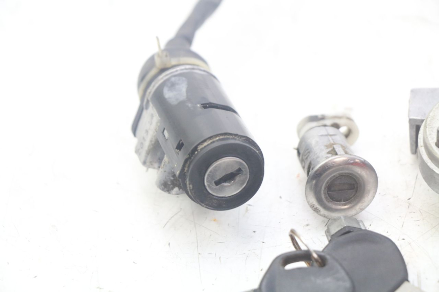 photo de ZESTAW ZAMKA I KLUCZYKA NEIMAN DOLPHIN PYGMY 1 (2020 - 2024) - Widok ogólny