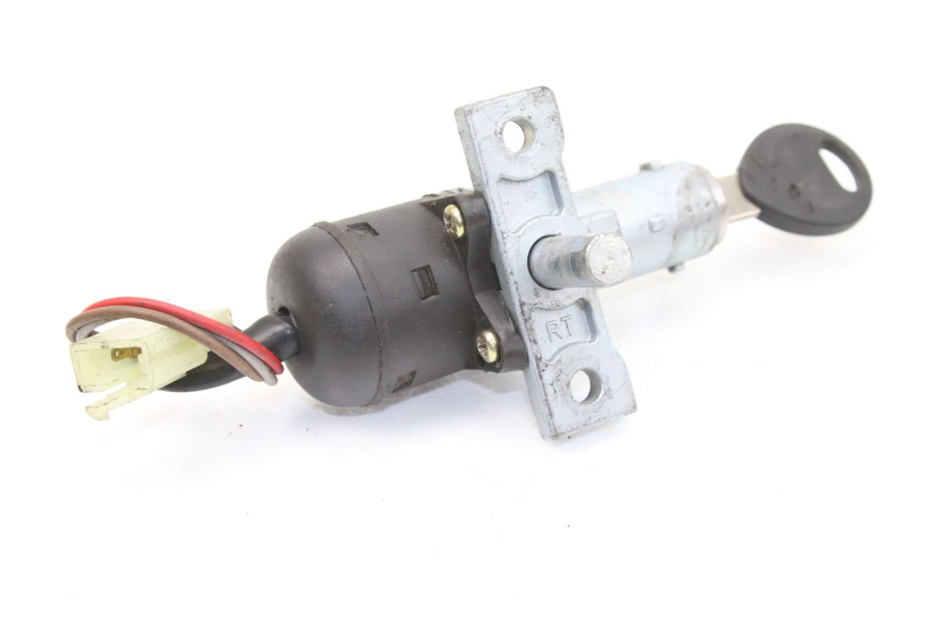 photo de ZESTAW ZAMKA I KLUCZYKA NEIMAN YAMAHA SLIDER NAKED 50 (2004 - 2018) - Zbliżenie techniczne