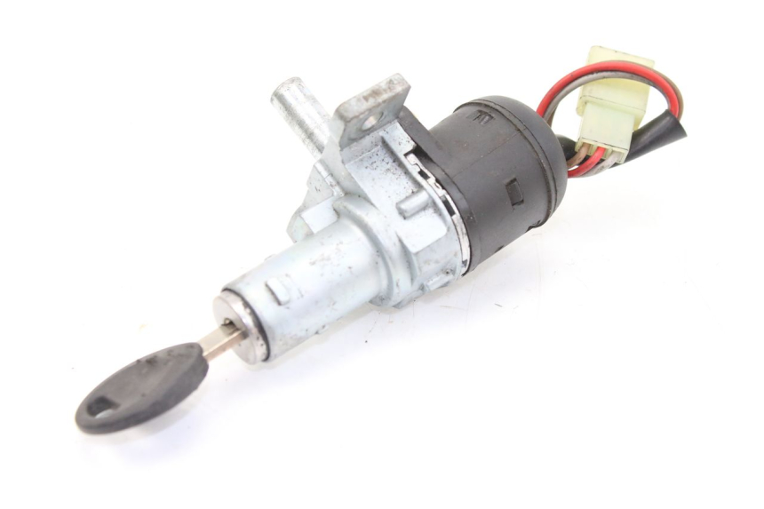 photo de ZESTAW ZAMKA I KLUCZYKA NEIMAN YAMAHA SLIDER NAKED 50 (2004 - 2018) - Widok ogólny