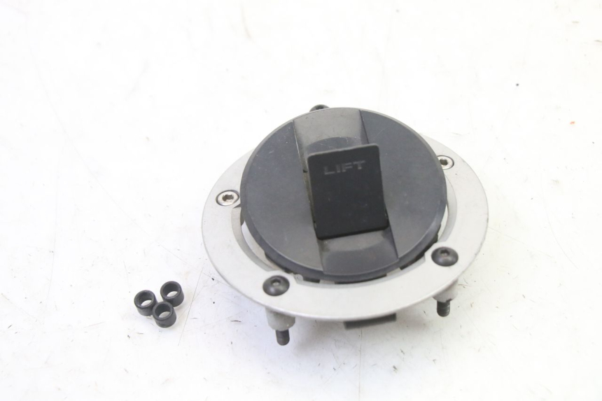 photo de ZESTAW ZAMKA I KLUCZYKA STACYJKI SUZUKI SV S 650 (2003 - 2009) - Widok produktu